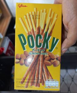 پوکی با طعم شکلاتی و موز